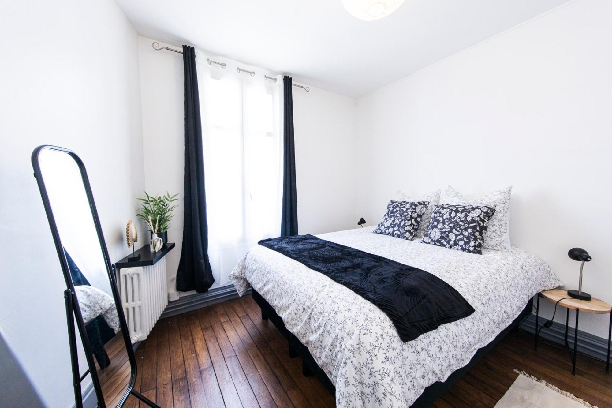 Appartement Avec Balcon A 250 M De La Gare, Hyper Centre Tours Luaran gambar